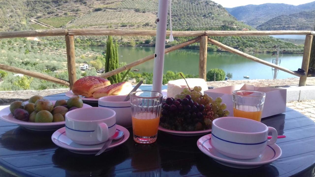 Вилла Moradias Do Douro Internacional Фрейшу-ди-Эшпада-а-Синта Экстерьер фото